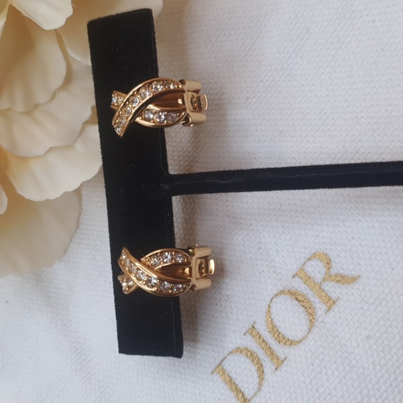 Christian Dior Womens Earrings Gold Tone Crystal Criss Cross Clip -EUC- - Picture 1 of 7